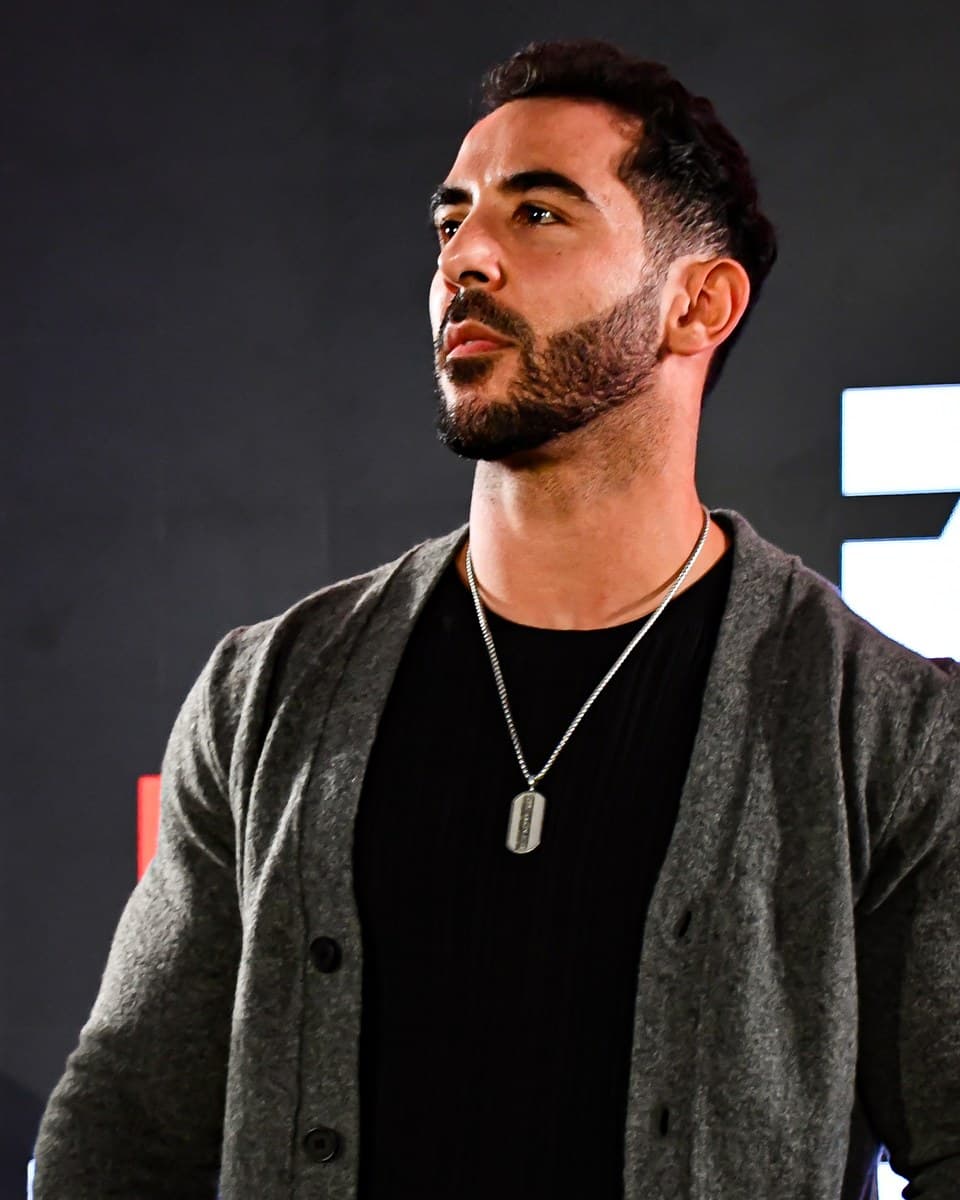 Ali